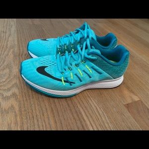 Nike zoom Elite 8